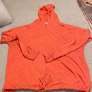 Lounge hooded top